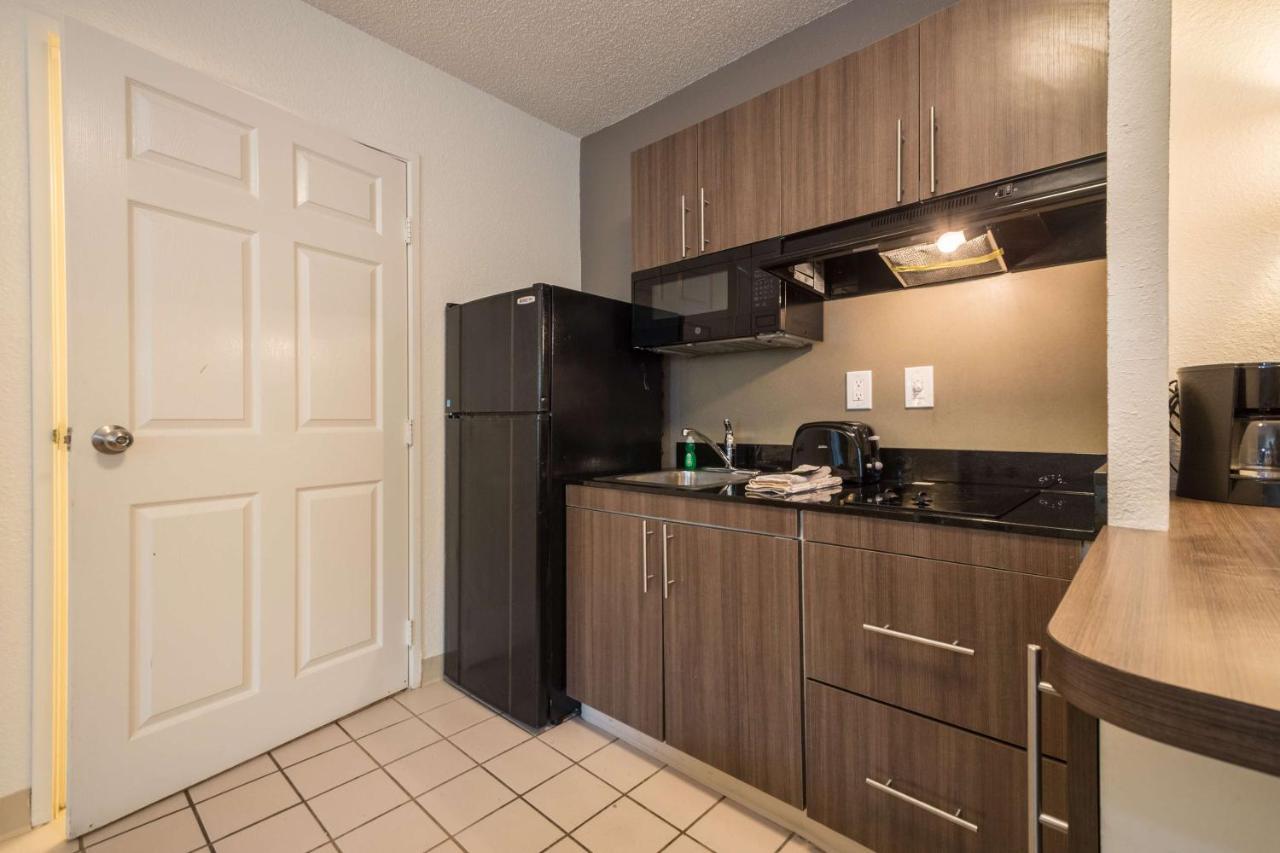 Motel 6 Duluth, Ga - Atlanta - Gwinnett Place Экстерьер фото